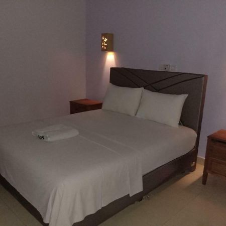 קוטה לומבוק Tunjung Bali Inn מראה חיצוני תמונה