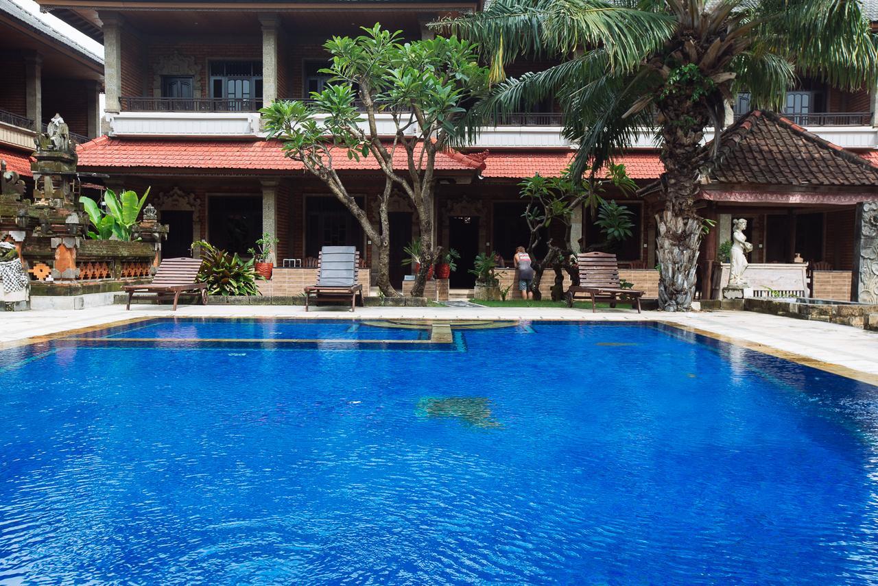 קוטה לומבוק Tunjung Bali Inn מראה חיצוני תמונה