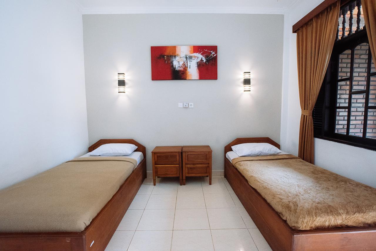 קוטה לומבוק Tunjung Bali Inn מראה חיצוני תמונה
