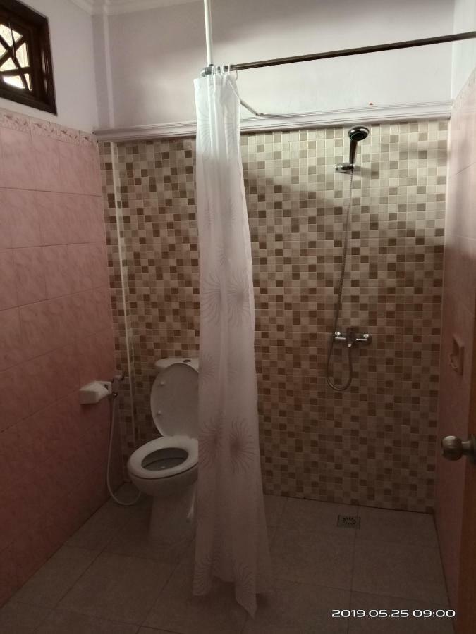 קוטה לומבוק Tunjung Bali Inn מראה חיצוני תמונה